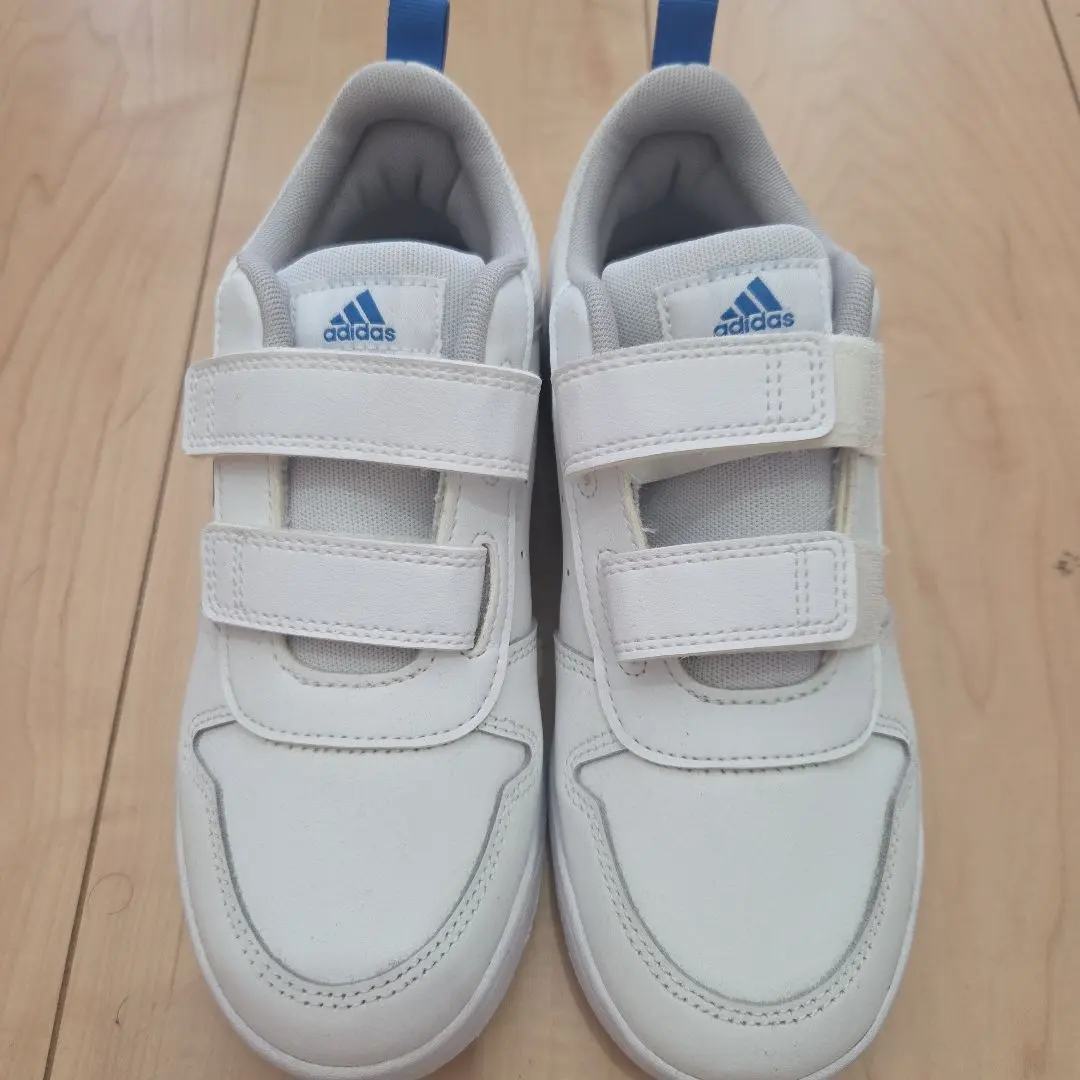 Thumbnail of Adidas sneakers shoes 21cm