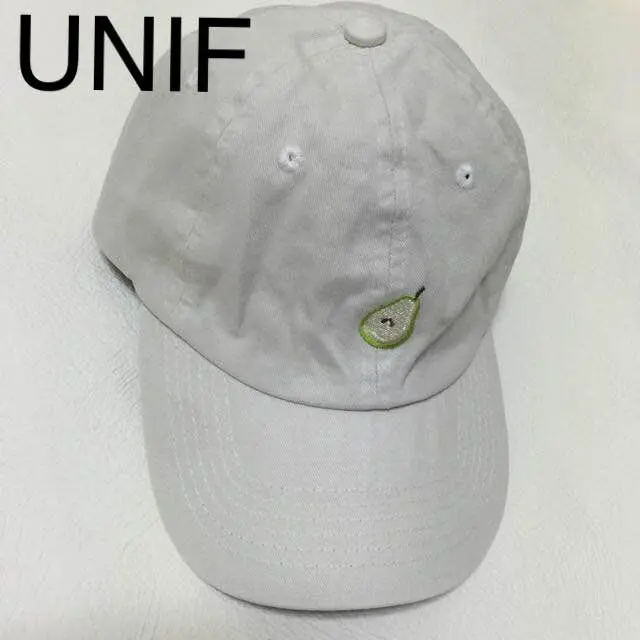 新品送料込】UNIF フルーツキャップワンポイント刺繍