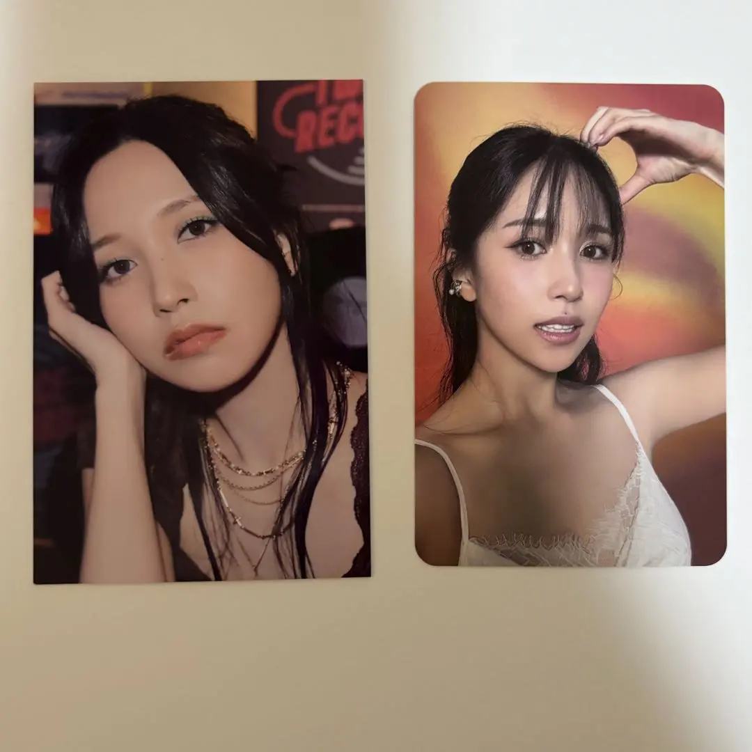 Thumbnail of TWICE Mina Trading Card 2-Piece Set