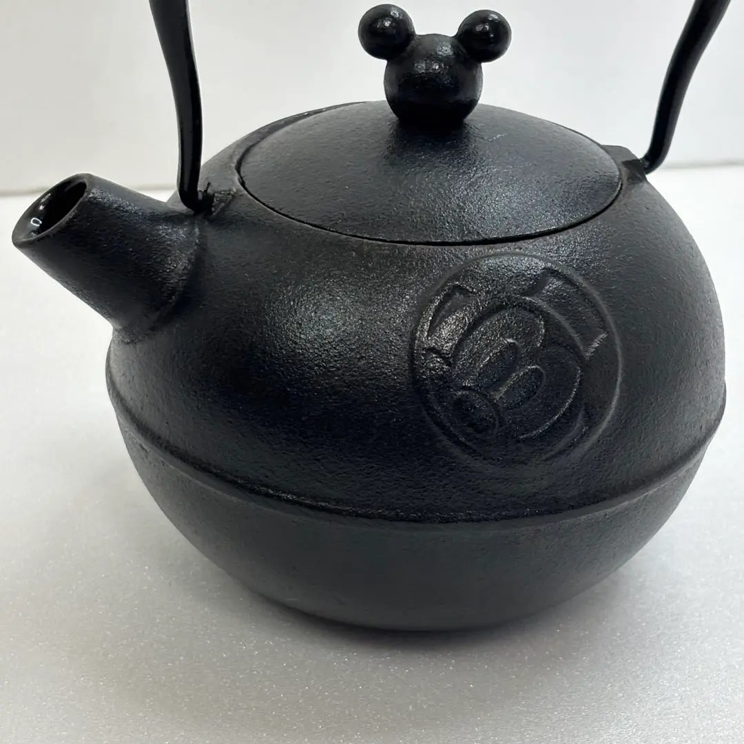 当時物 南部鉄器 急須 茶器 レトロ ディズニー ミッキーマウス 現状品 南部鉄器 急須 茶器 年代物 レトロ ディズニー ミッキーマウス