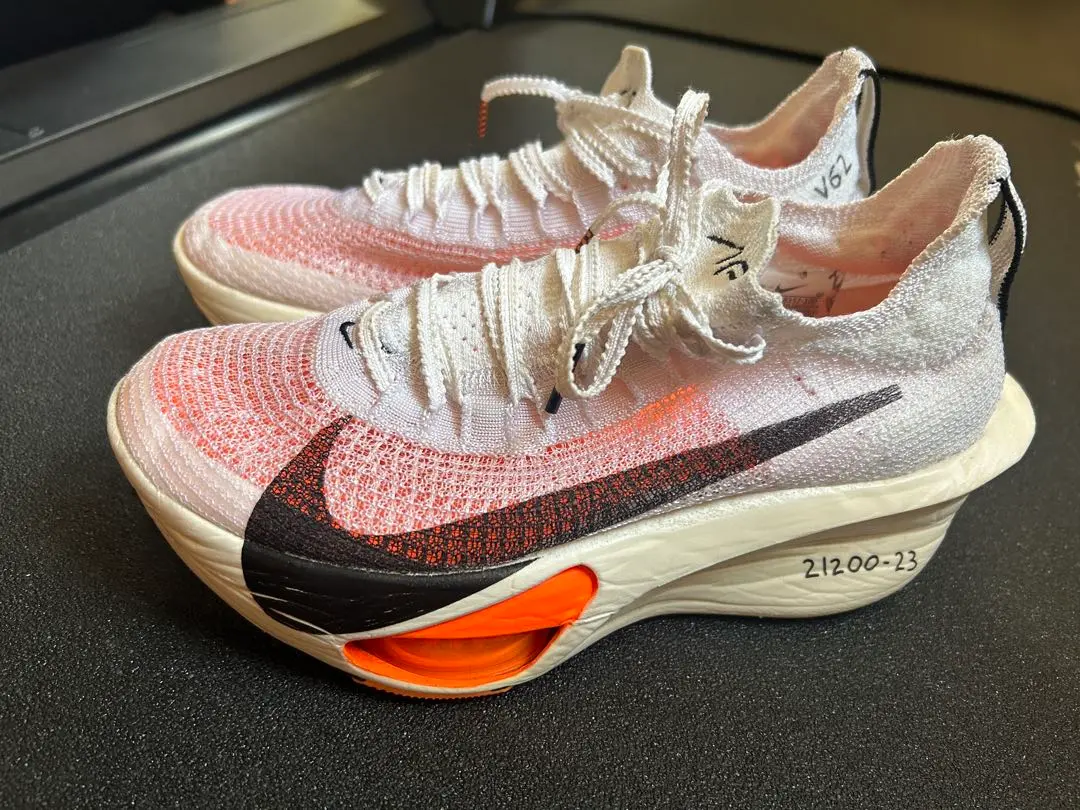アルファフライ3(M25.5cm) Nike アルファフライ3 25.5cm