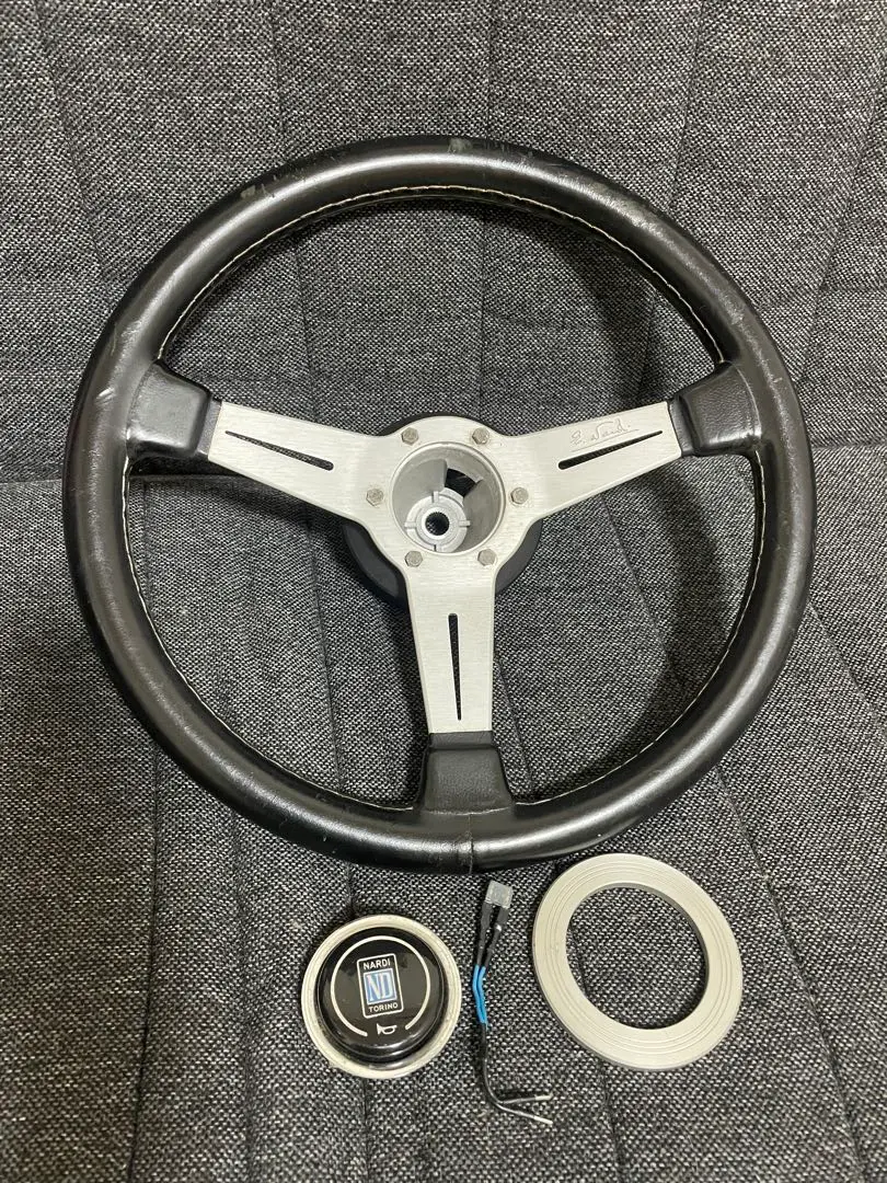 ナルディステアリング35mmNARDI TORINO 35パイ