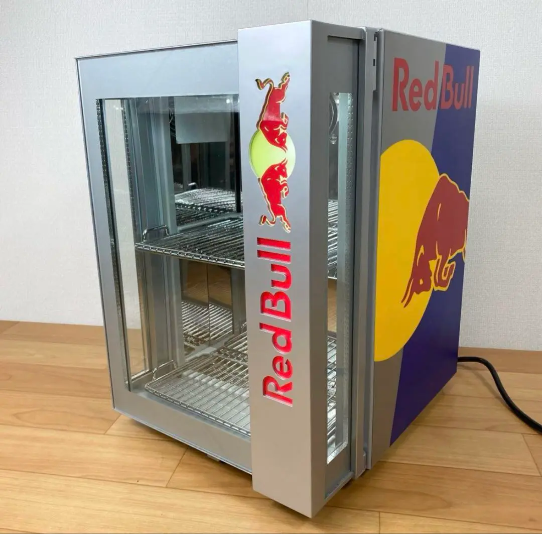レア！非売品■レッドブル■冷蔵ショーケース　冷蔵庫　LEDライト付き　やや訳アリ レア！非売品□レッドブル□冷蔵ショーケース 冷蔵庫 LEDライト