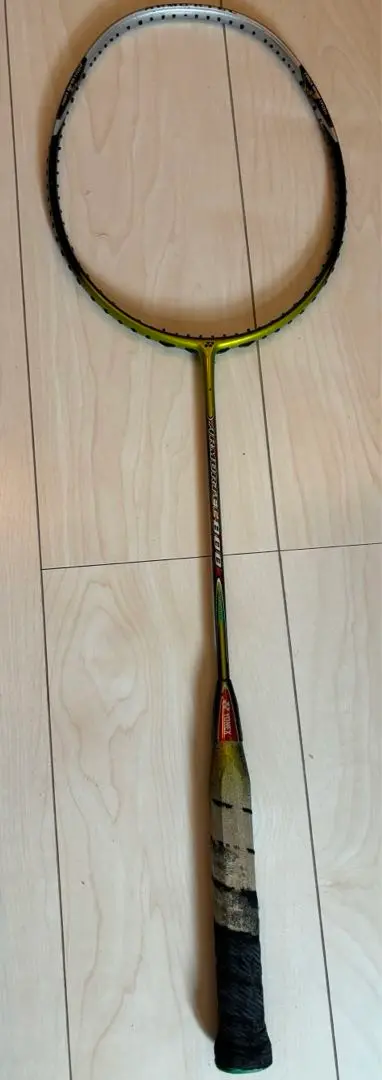 アーマーテック600 4UG5 バドミントンラケット アーマーテック600 YONEX ヨネックス ヒビ