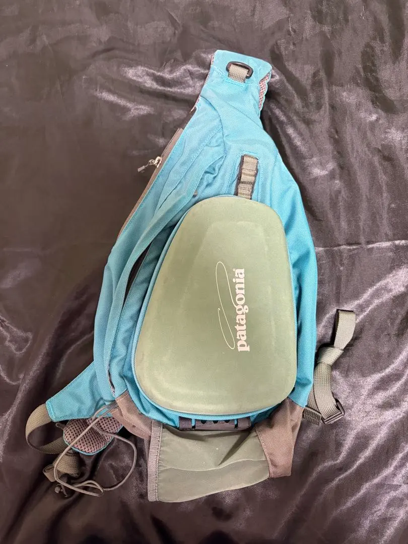Thumbnail of Extremely Rare Patagonia Atom Sling 8L