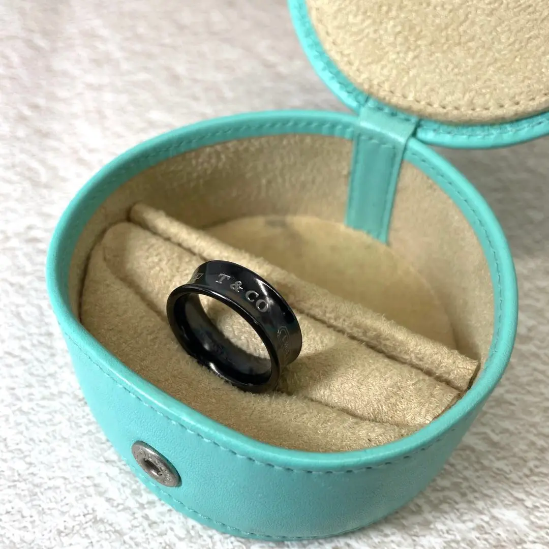 【美品】 TIFFANY&Co. リング　ナロー　チタン　コンビ　16号　115 Yahoo!オークション - 【廃盤】 16号 ティファニー チタン