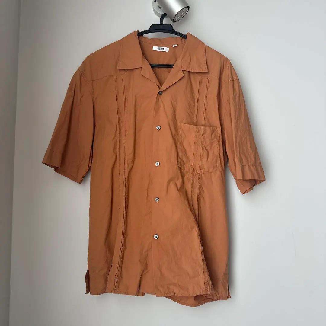Thumbnail of UNIQLO U Short Sleeve Shirt, Size L, Brown