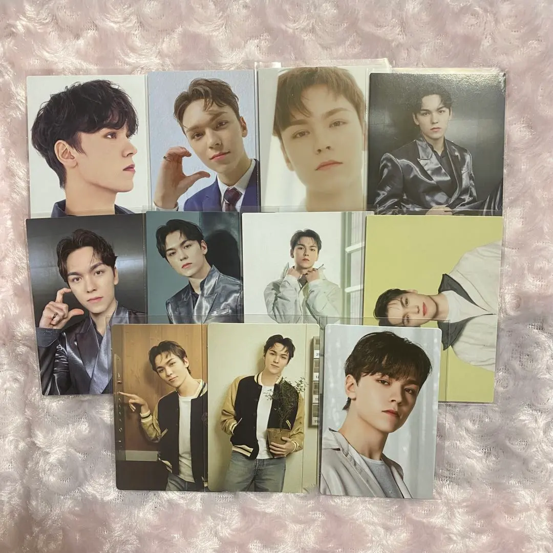 Thumbnail of SEVENTEEN Vernon Trading Card Set
