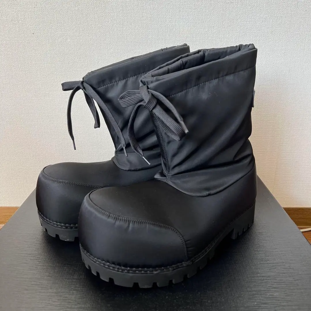 Men's Alaska Fur Bootie in Black | Balenciaga US
