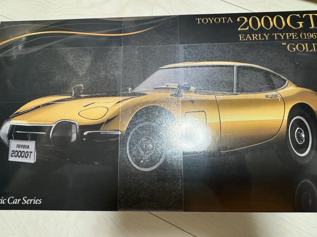 AOSHIMA - TOYOTA 2000GT ゴールド前期後期2個セット　ヤマダ電機限定プラモデル AOSHIMA - TOYOTA 2000GT ゴールド前期後期2個セット ヤマダ電機