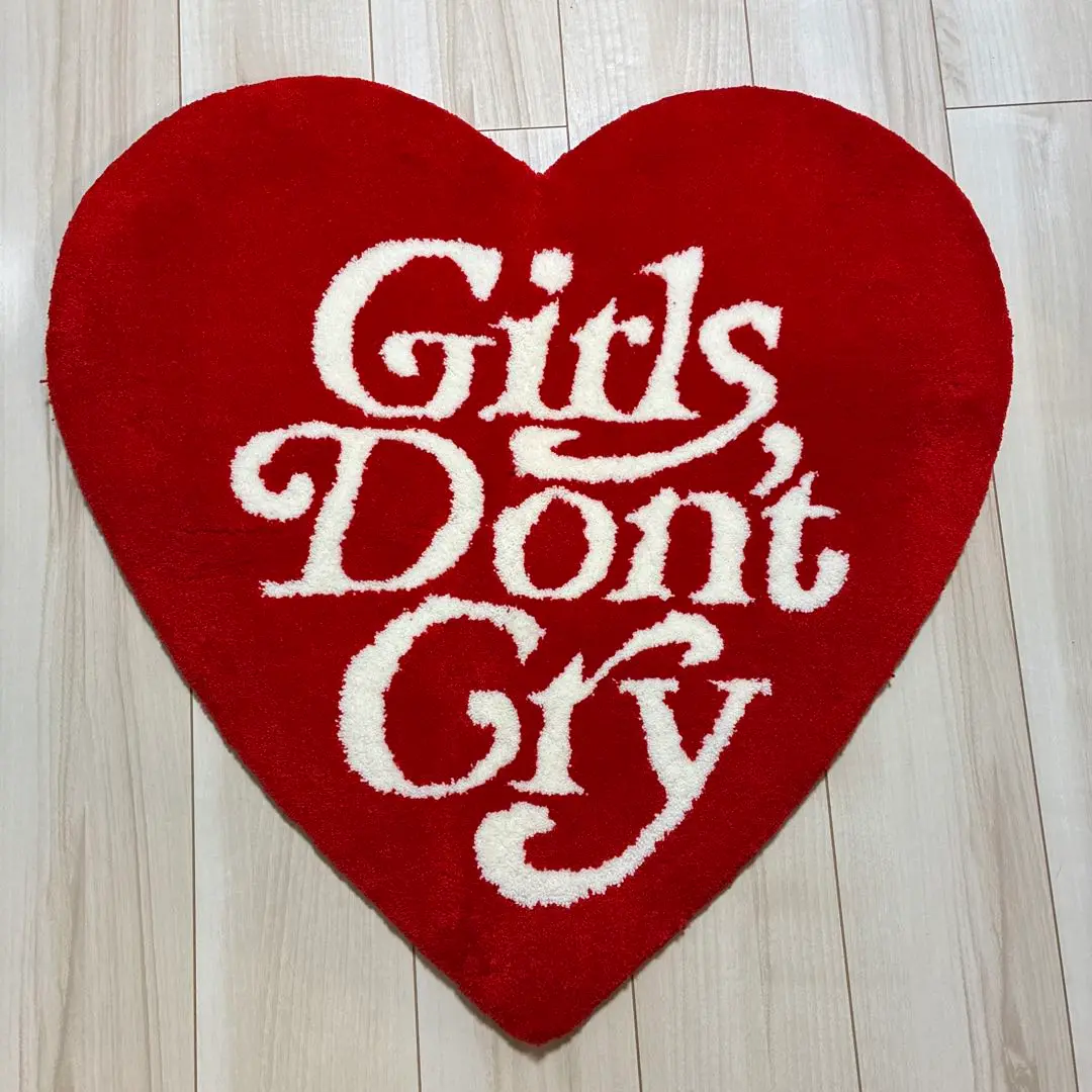 girls don't cry ラグマット GDC（ラグ）のフリマアイテム一覧