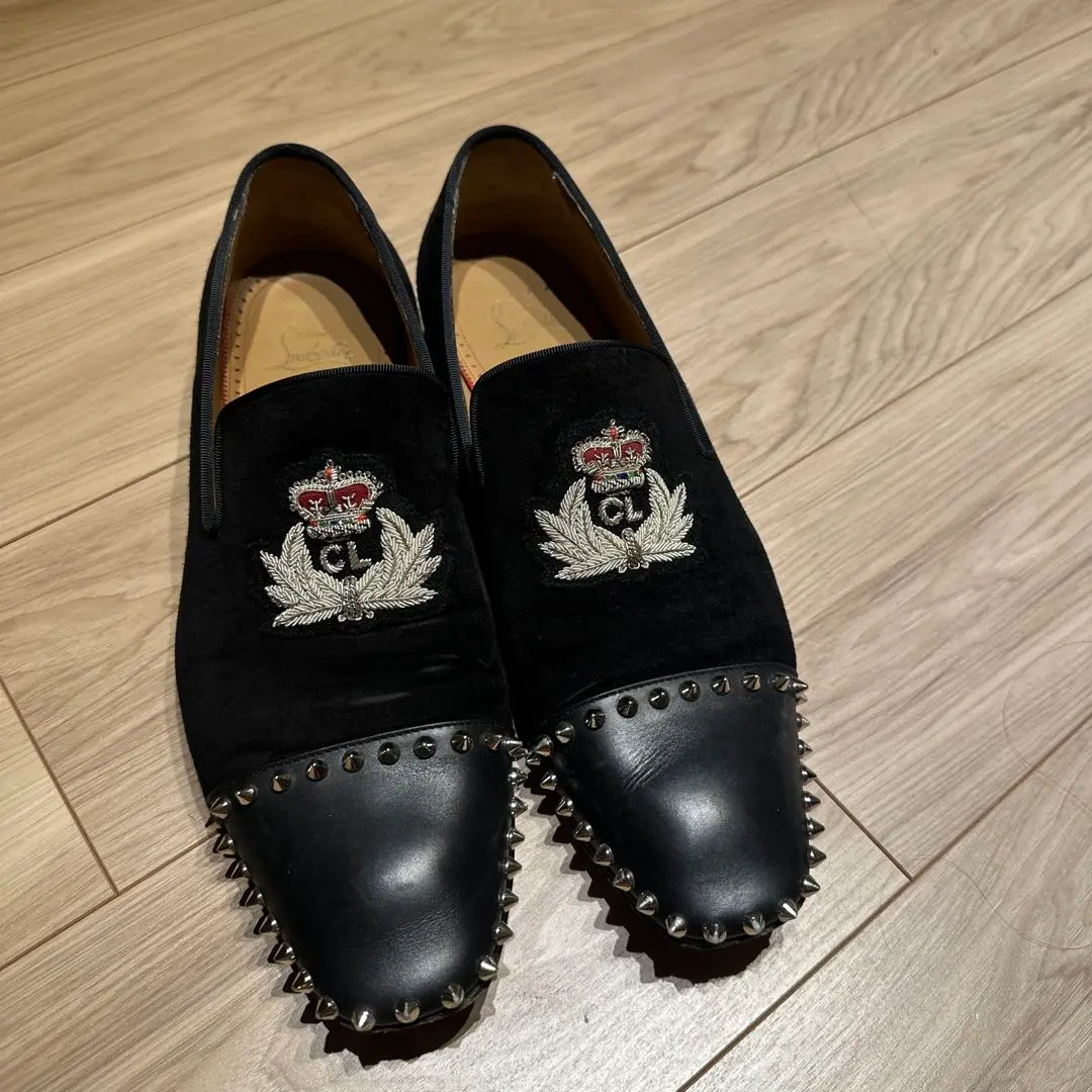 ハ*ミ様 Christian Louboutin スタッズモカシン CHRISTIAN LOUBOUTIN Spikeasy studded leather pumps | NET-A