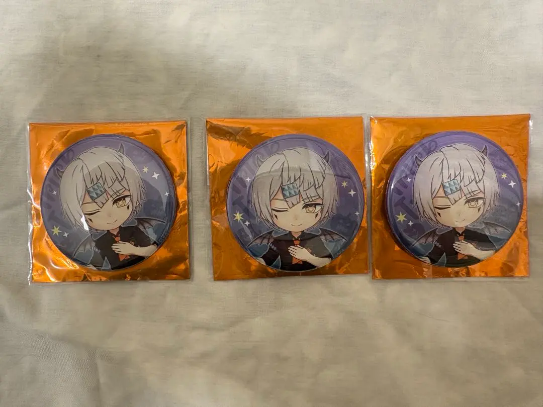 Thumbnail of Adam Halloween Compass Cafe Can Badge - 3 pieces