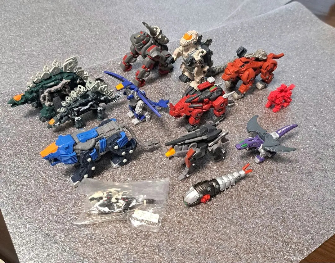 ブレードライガー　非売品　未組立　クリア　ゾイド ゾイドシリーズの40周年記念モデル！タカラトミー「40th