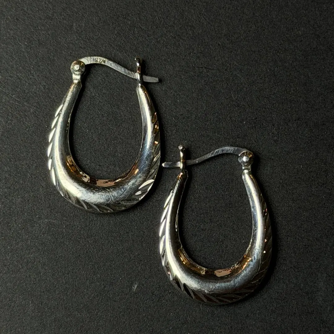Thumbnail of Silver 925 Silver Oval Hoop Earrings / Light Polished Finish / Pair