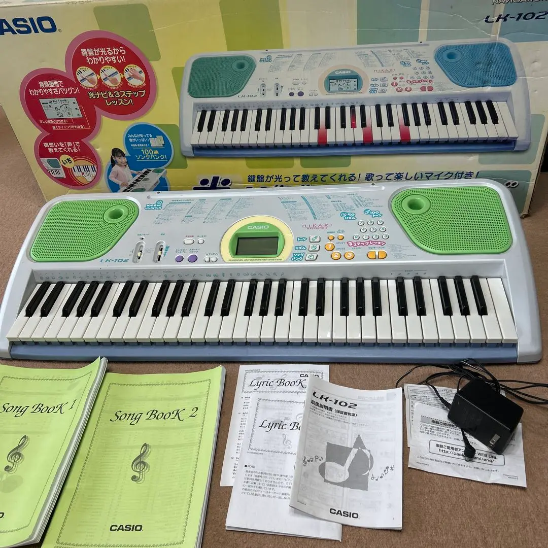 CASIO LK-102 光ナビゲーションキーボード　61鍵盤 CASIOカシオ 電子ピアノ 光ナビゲーションキーボード LK-102