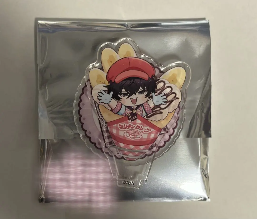 Thumbnail of NIJISANJI Marion Crepes Acrylic Stand Ittetsu Saeki