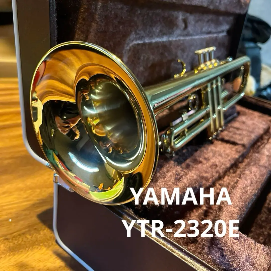 週末お値引き価格YAMAHAトランペットYTR-2320E マウスピース付 中古 週末お値引き価格YAMAHAトランペットYTR-2320E マウスピース付