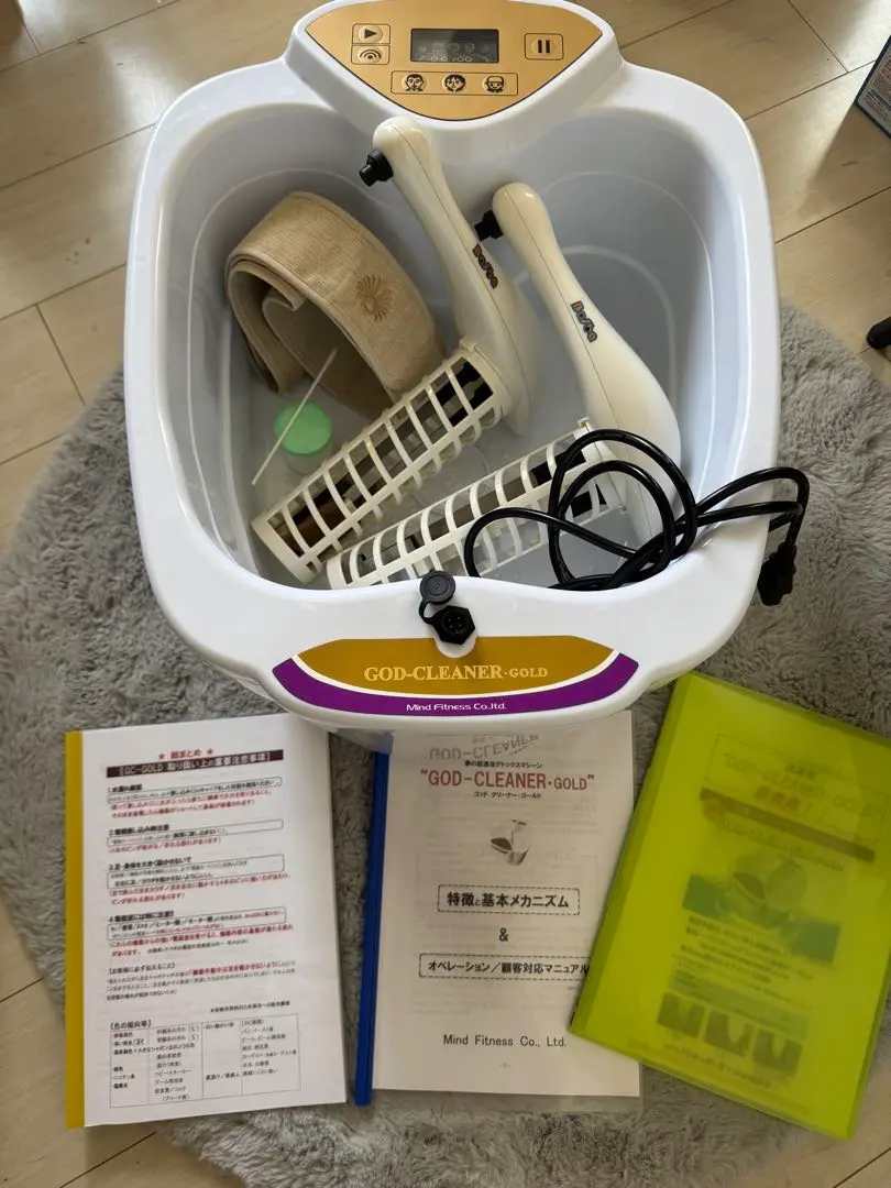 【正規品】ゴッドクリーナー　ゴールド【美品】 大幅再値下げ‼️【新型】 正規品】ゴッドクリーナーゴールド【美品】 大幅再値下げ‼️【新型】