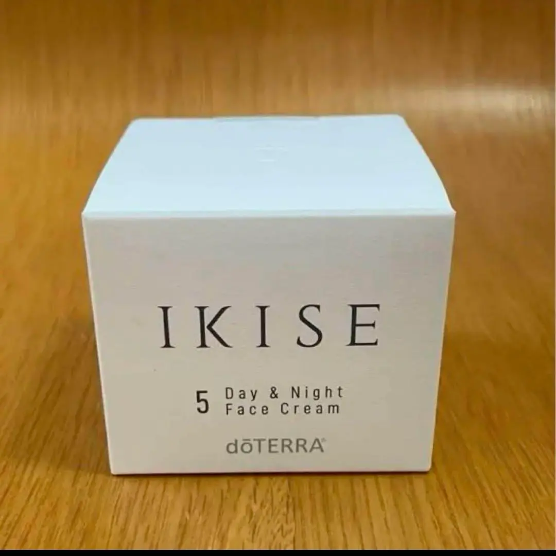 中古品 ドテラ イキセ IKISE スキンケア トライアルセット ドテラ イキセ7点セット（スムーズ&リッチ） - メルカリ