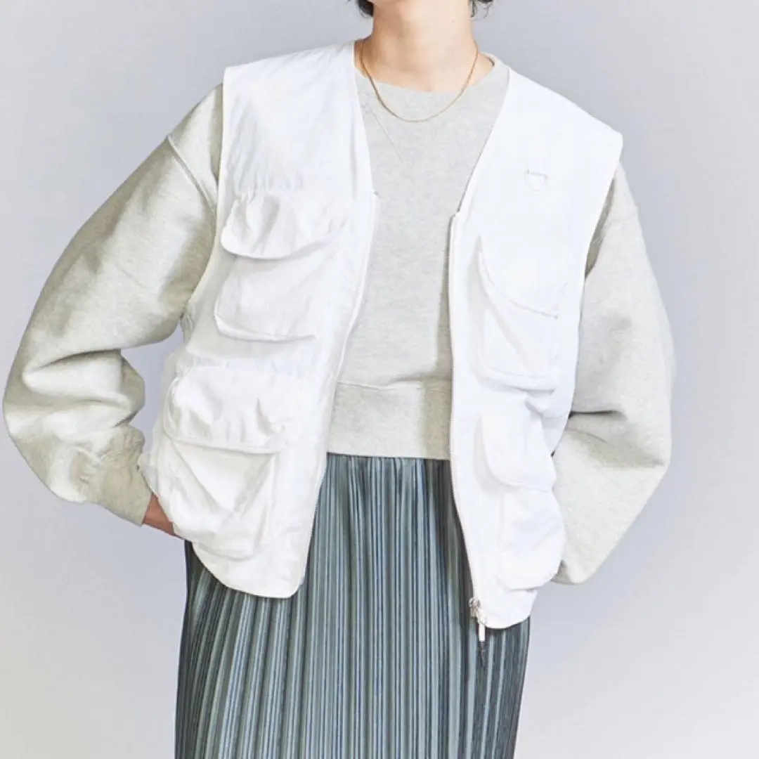 値下！新品JANE SMITH×WILD THINGSダウンベストauralee 2025年最新】jane smith wildの人気アイテム - メルカリ