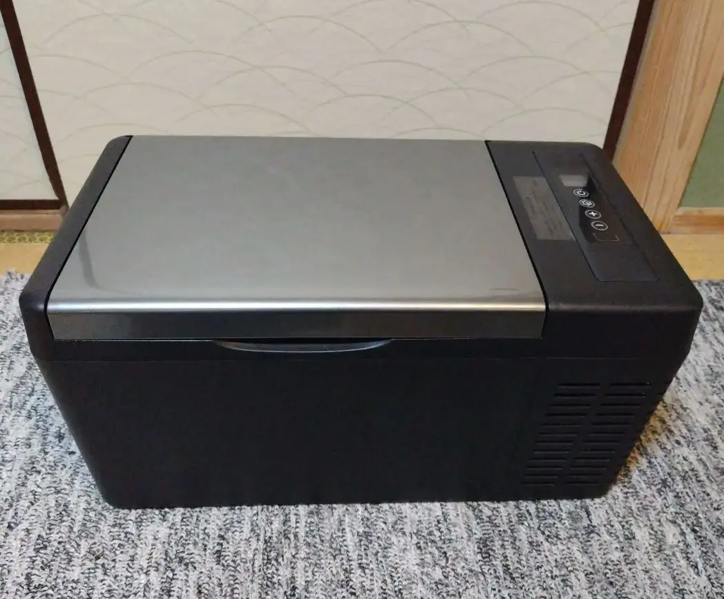 新品未使用　SUNPIE 車載用冷凍冷蔵庫 18L AC/DC対応＆専用バック ポータブル 冷凍庫 車載冷蔵庫 18L 1年保証 -22℃〜10℃ USB給電