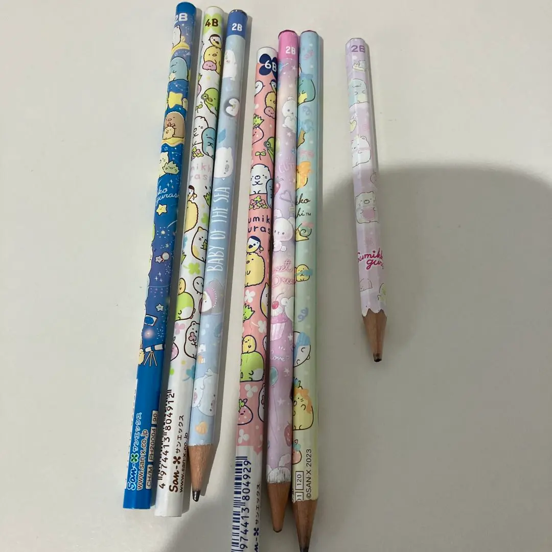 Thumbnail of Sumikko Gurashi Character Pencil Set, 7 pencils, 2B, 4B, 6B