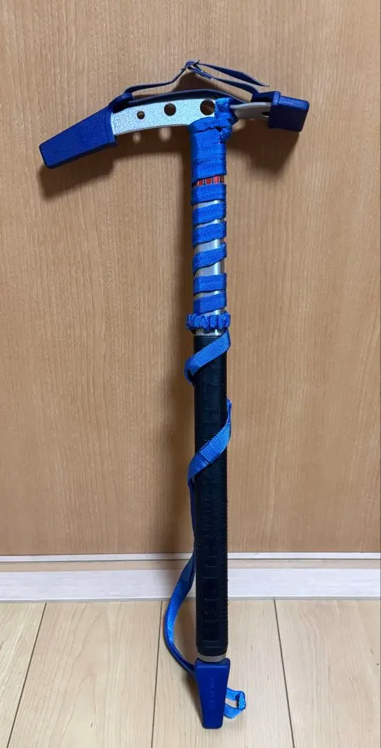 カジタックス KAJITAX ストレート ピッケル WANDER リーシュ 付き 65cm 登山 アウトドア カジタックス KAJITAX ストレート ピッケル WANDER リーシュ
