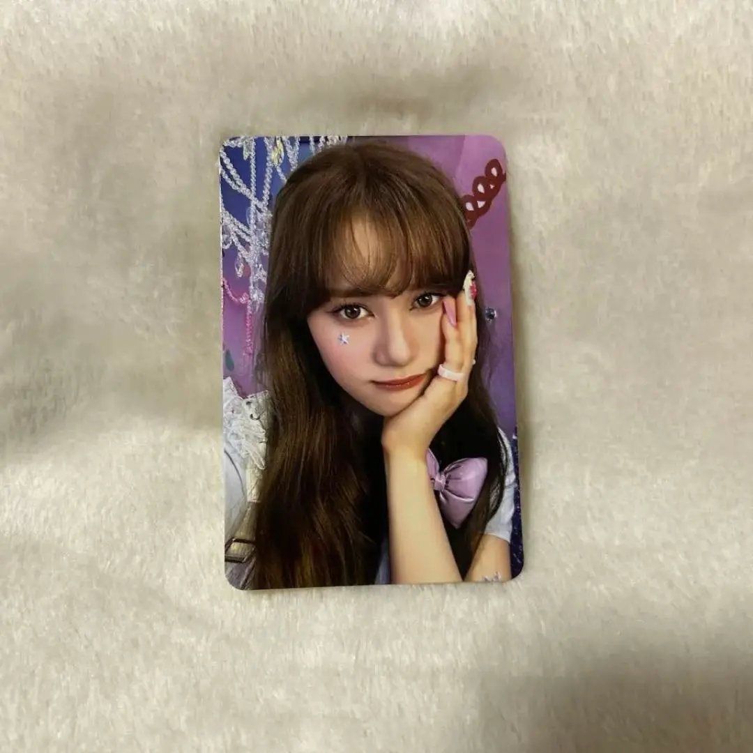Thumbnail of NiziU Pless Play Trading Card Nina