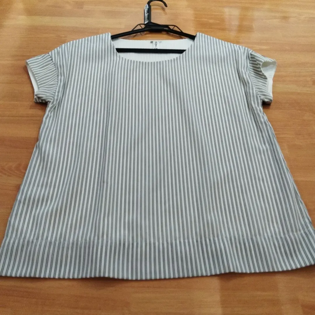 Thumbnail of Striped short-sleeved cut-and-sew UNITED ARROWS