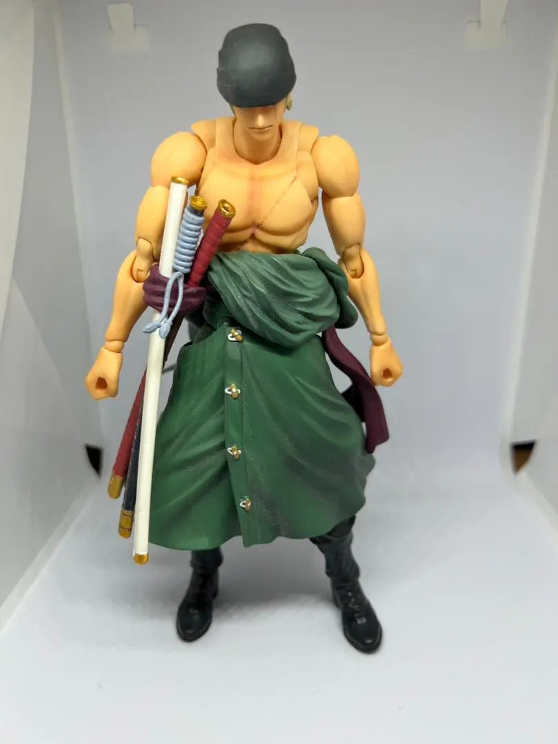 ⭐美品⭐ヴァリアブルアクションヒーローズ ロロノア・ゾロ フィギュア M062 レビュー】 メガハウス ヴァリアブルアクションヒーローズ ONE