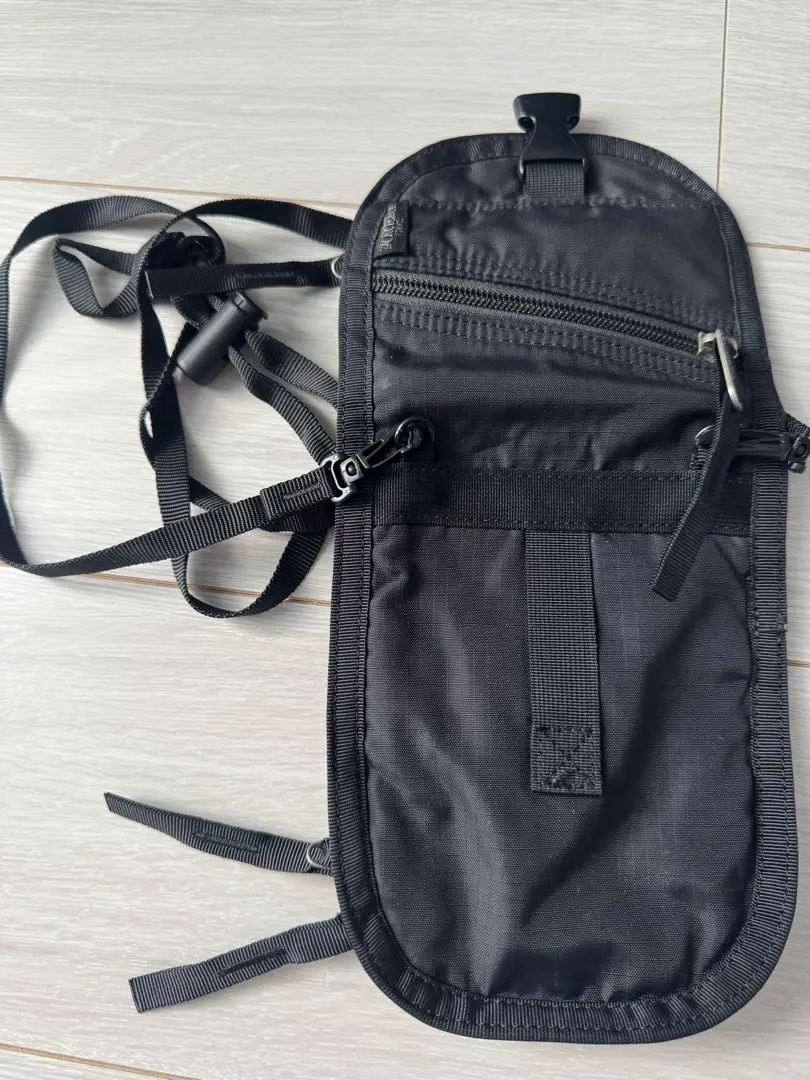 Porter 黑色 頸掛錢包 的縮圖