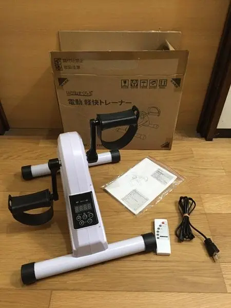【高年式】はぴねすくらぶ 電動軽快トレーナーHC-102388 2022年製 美品 はぴねすくらぶ 電動軽快トレーナー - メルカリ