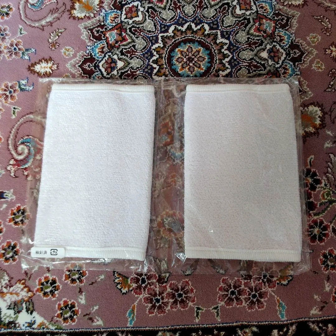 Thumbnail of 【Unopened】FEILER Nursing Pad White