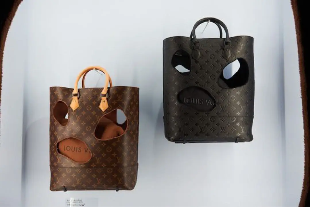 大幅値下げルイヴィトン　川久保玲　バッグ ウィズ ホールズ 超希少】LOUIS VUITTON 川久保玲 ギャルソン バッグウィズ