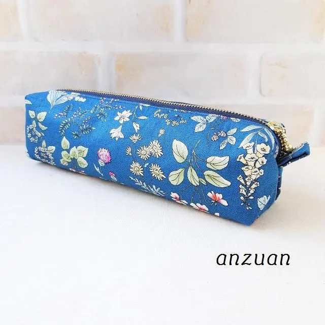 Thumbnail of Botanical Aubrey Pen Case (Navy) (L size)