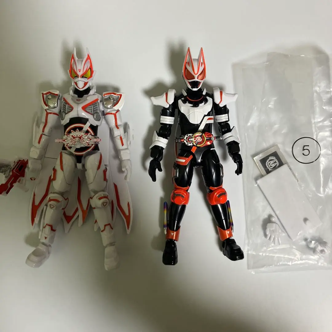 装動　ギーツ　ジャンク品 2025年最新】ギーツナイン 装動の人気アイテム - メルカリ