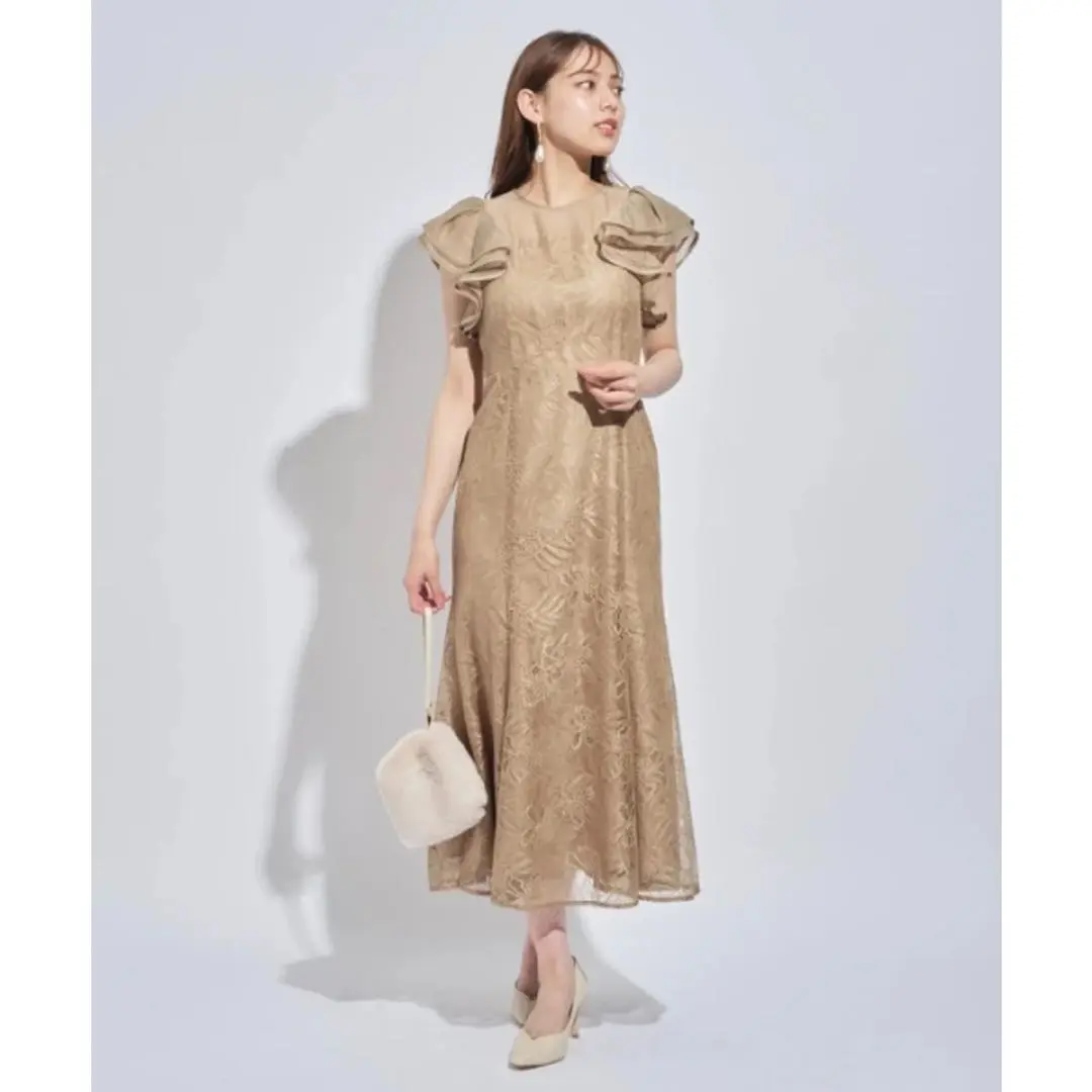 【美品】Mystrada 刺繍入り パーティードレス フレアスリーブ サイズ36 楽天市場】花柄刺繍フレアスリーブAラインパーティードレス