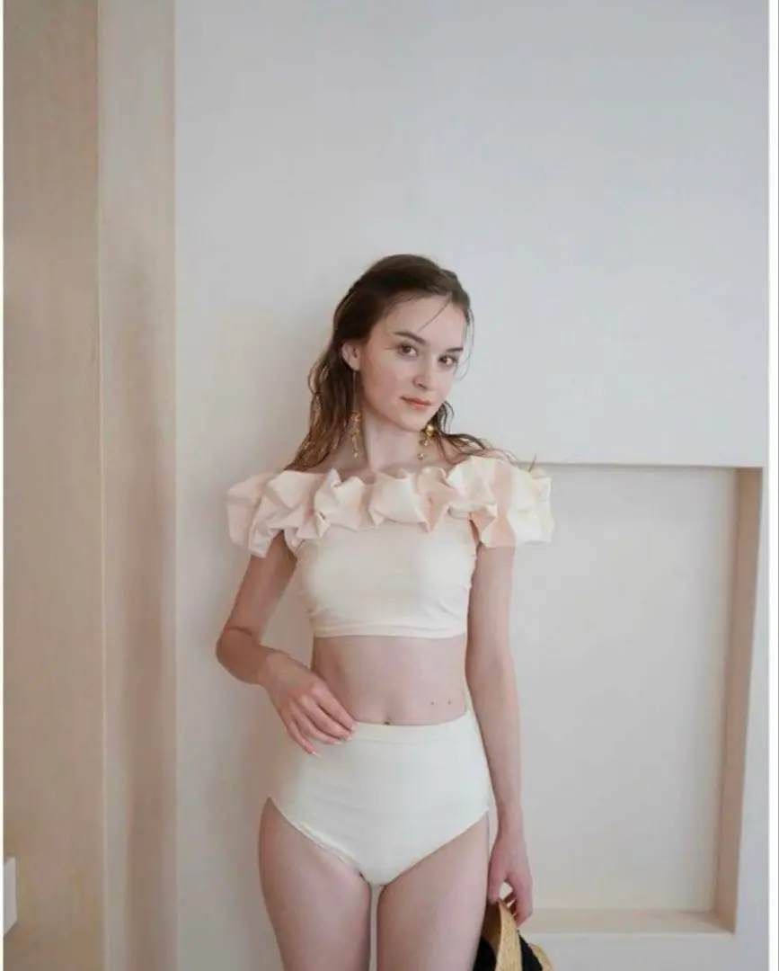 水着・ラッシュガード Acka frill design swim wear 2025年最新】Acka. 水着・ラッシュガードの人気アイテム - メルカリ