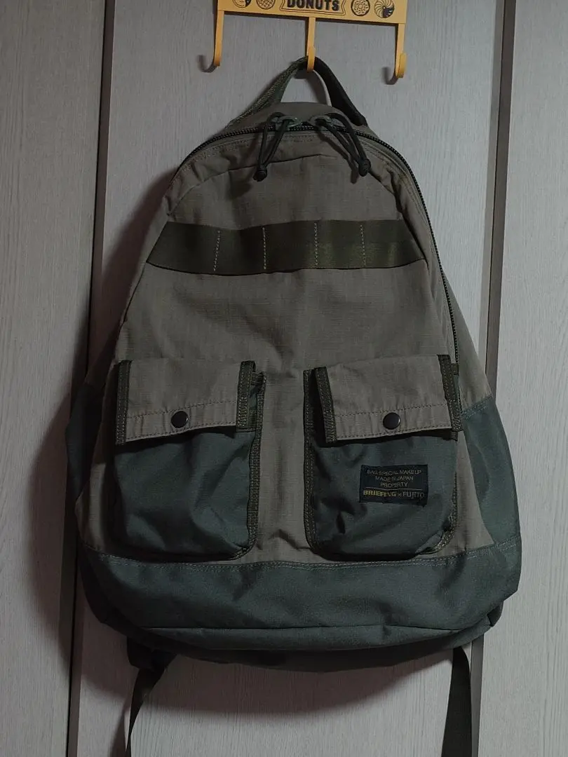 ブリーフィング　ショルダー　フジト別注　（新品未使用　タグなし） ブリーフィング×FUJITOのコラボ第2弾は、旅使い上等の全9品揃い
