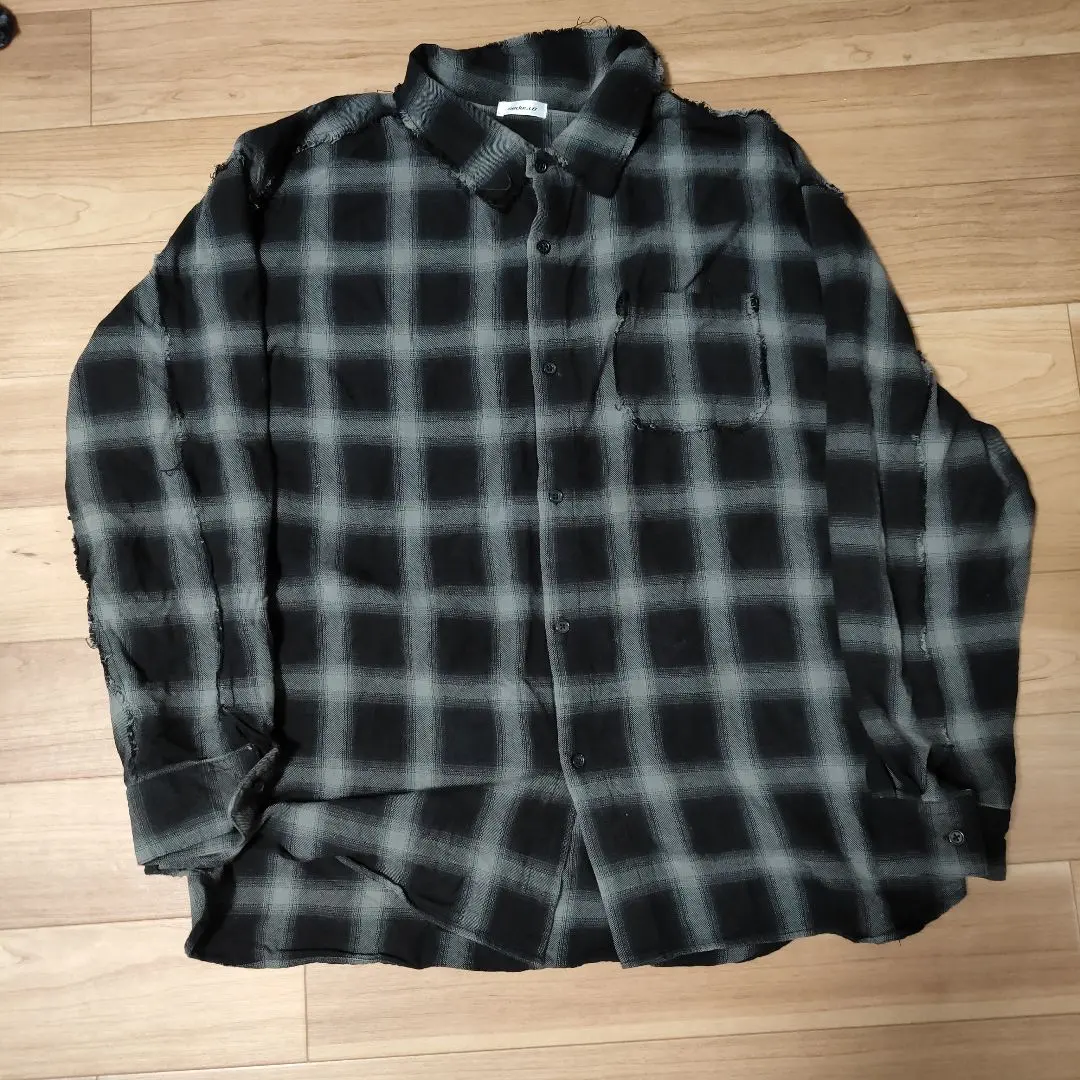 格紋 長袖襯衫 黑色 灰色 的縮圖