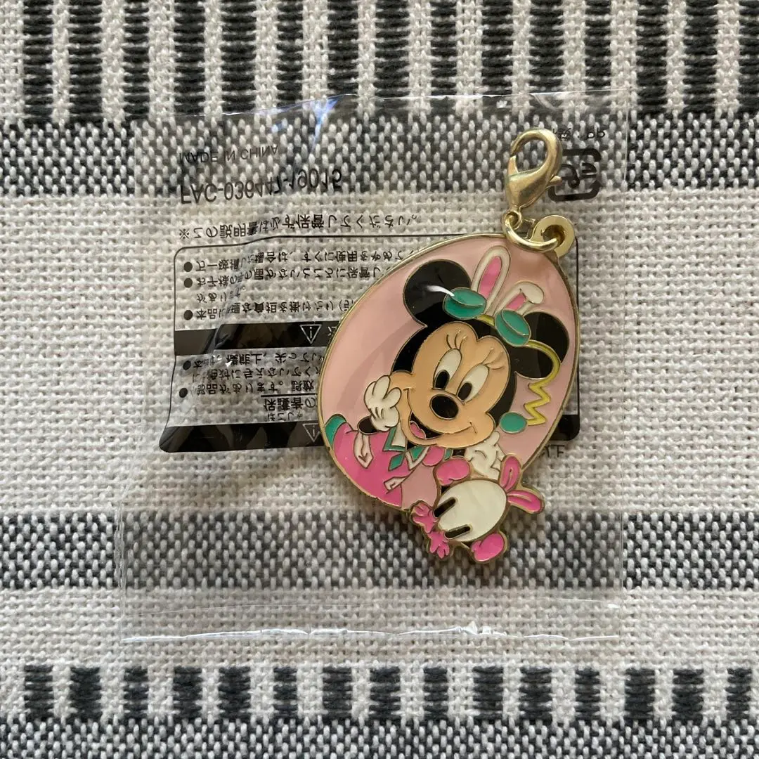 Thumbnail of Minnie Mouse keychain charm