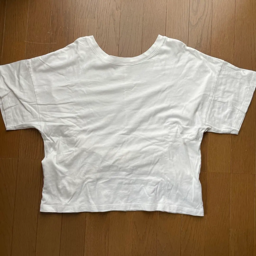 Thumbnail of GU T-shirt with ribbon, size M