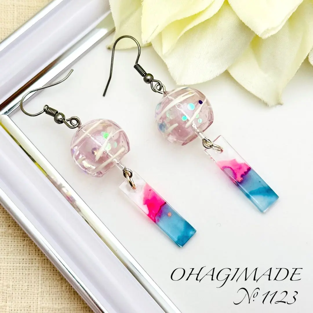 にゃんこ 風鈴風　しっぽゆらゆら♡アシメ　ヨーヨー ピアス/イヤリング✩.*˚ 風鈴シリーズ】猫風鈴ピアス - ショップ yettahandmadearea