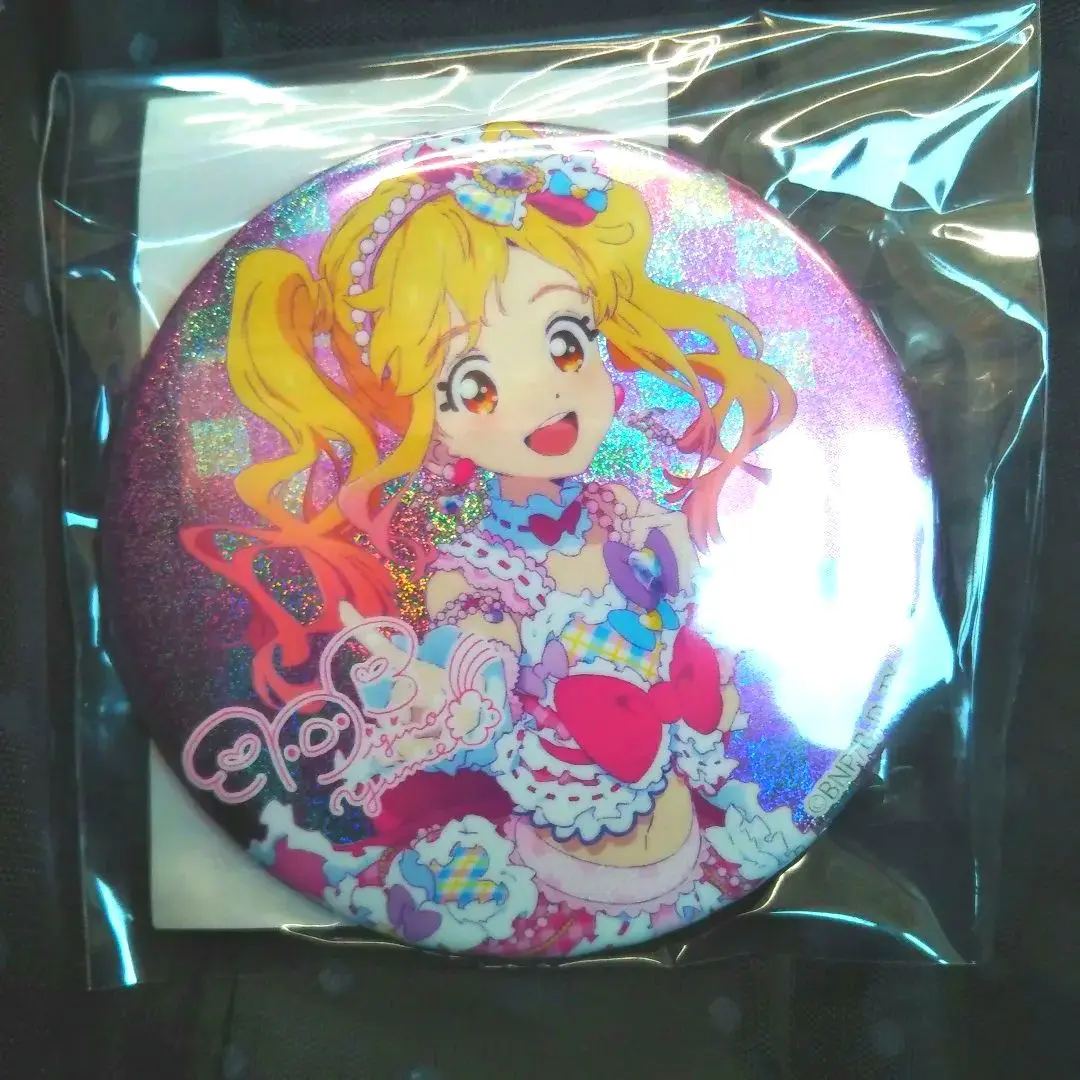 Thumbnail of Aikatsu on Parade! BIG Hologram Can Badge - Yume