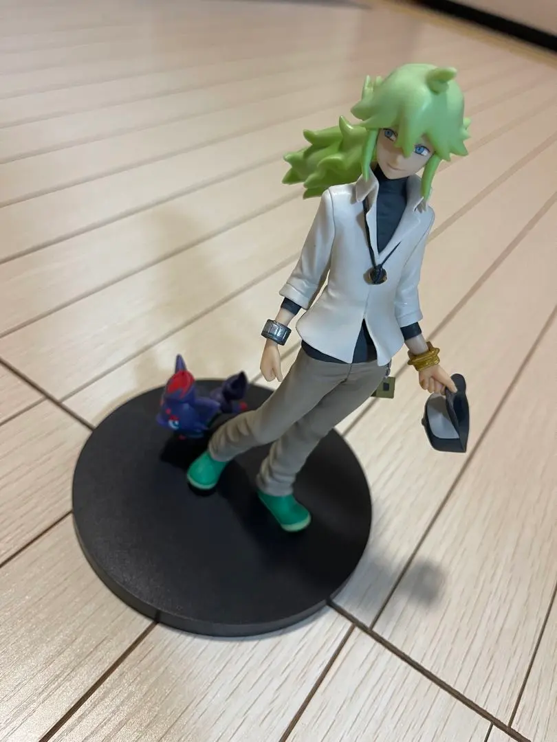 ポケモン N フィギュア ポケモンセンターオリジナル フィギュア N＆ゾロア