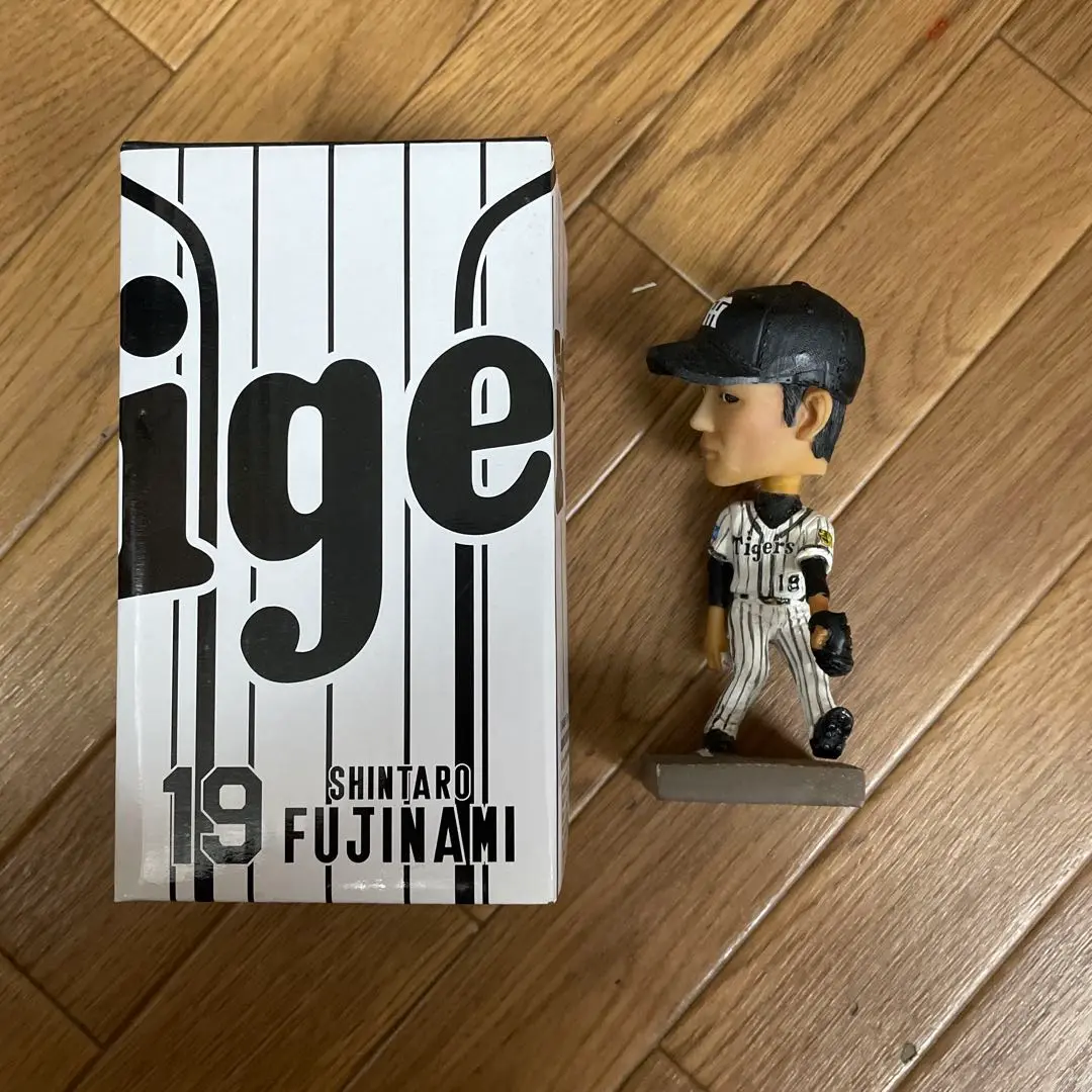 プロ野球　阪神タイガース　藤浪晋太郎　ボブルヘッドフィギュア　19 新品未開封 Amazon.co.jp: プロ野球 阪神タイガース 藤浪晋太郎
