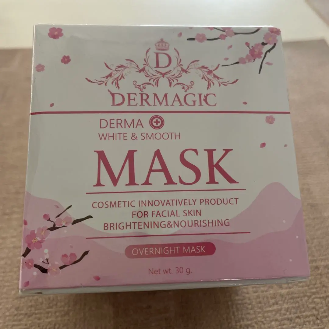 パック・フェイスマスク DERMAGIC DERMA WHITE & SMOOTH MASK Derma Sleeping Mask 桜の新パッケージも登場 - bihadasaisai