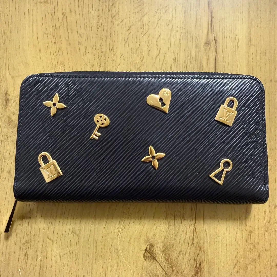 2026年最新】ラブロック ヴィトンの人気アイテム - メルカリ