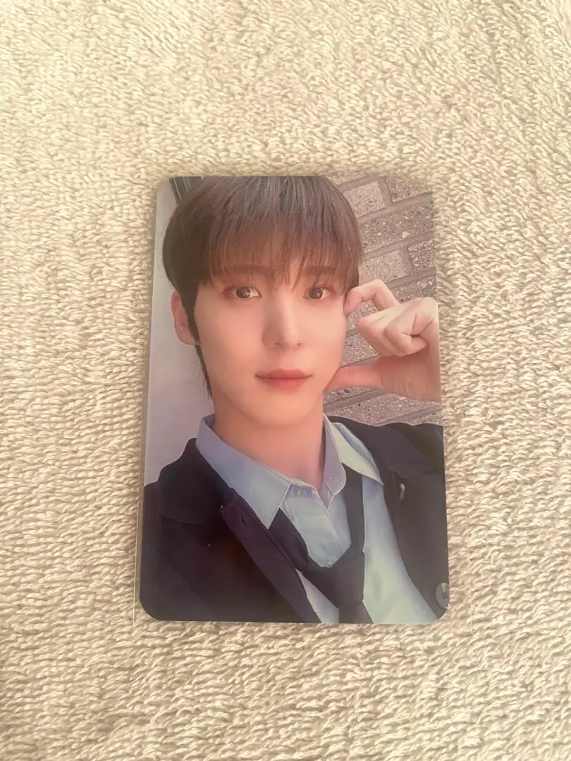 Thumbnail of ATEEZ aniteez Pop-up Store Benefit Trading Card YUNHO